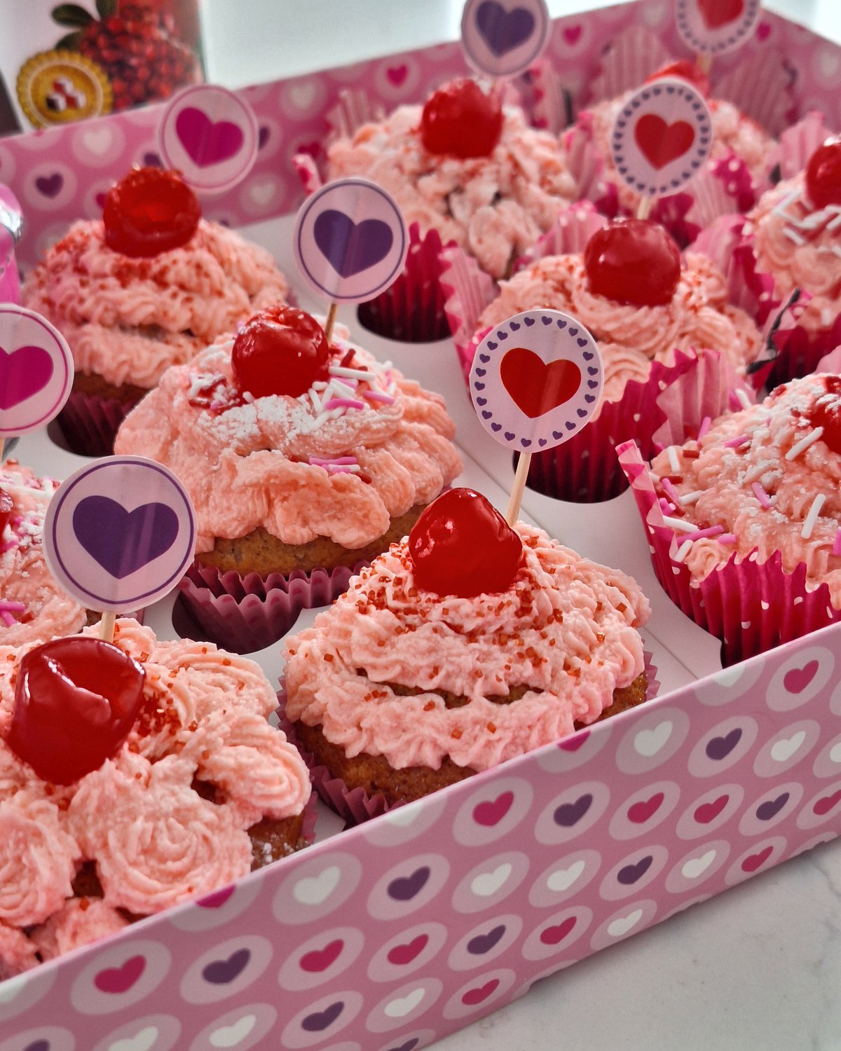 Valentine's Day cupcakes by Maison Gigi Camelia